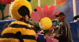 Veja segundo anti-trailer de "Bee Movie"